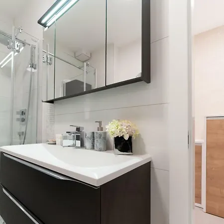 דירה Unique Luxury Designers