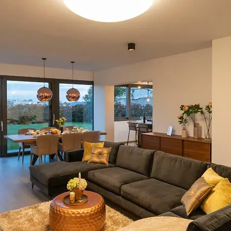 Unique Luxury Designers דירה *