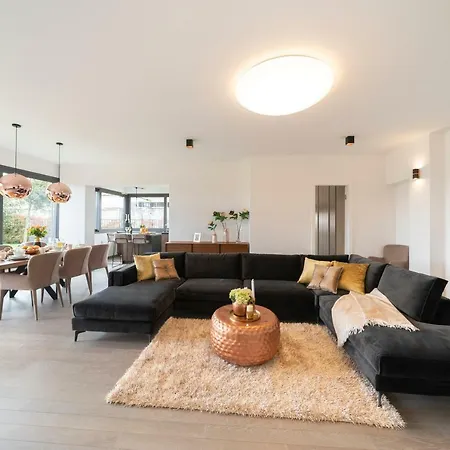 Unique Luxury Designers Apartament *