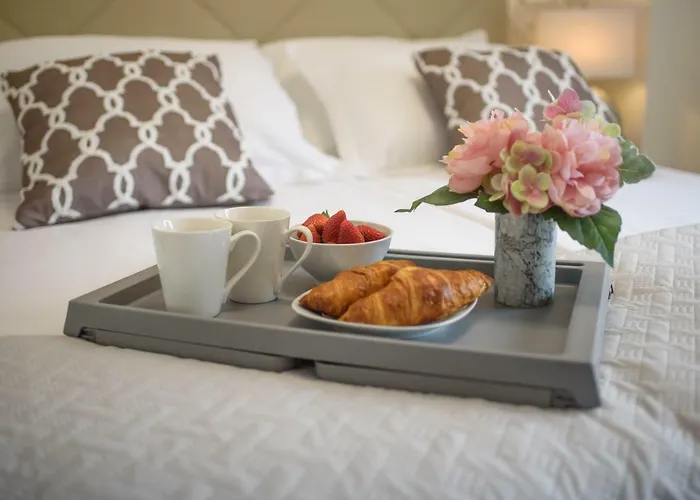 Unique Luxury Designers *